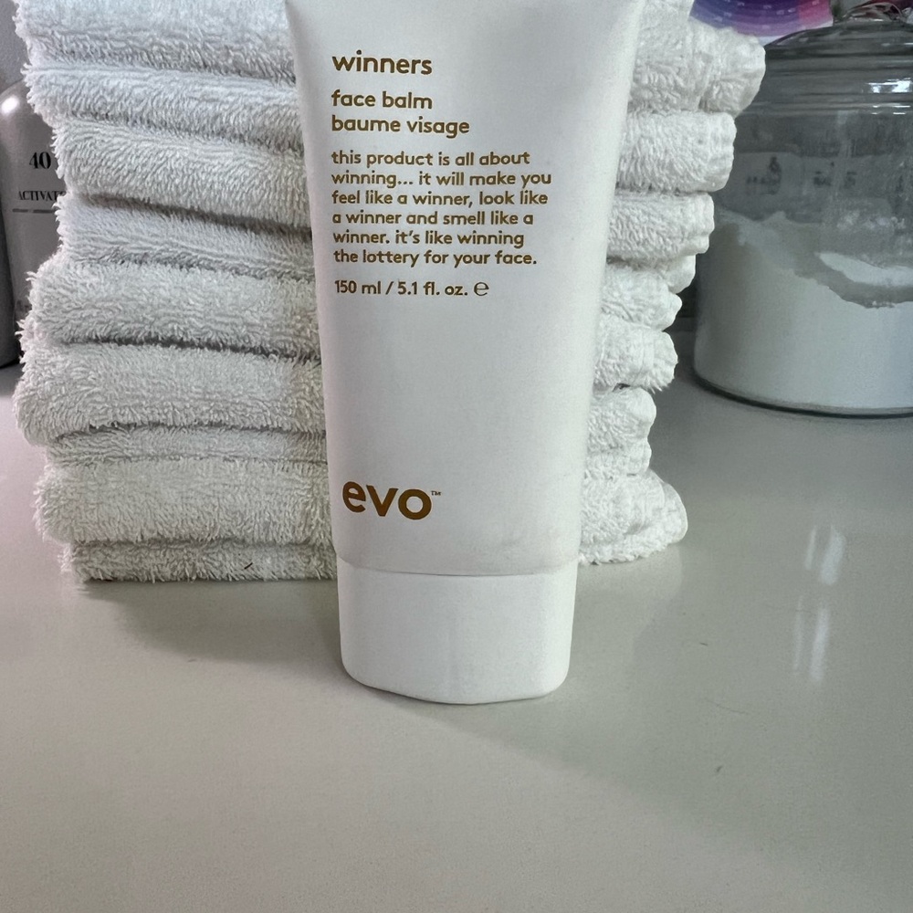 White Face Balm Moisturizer